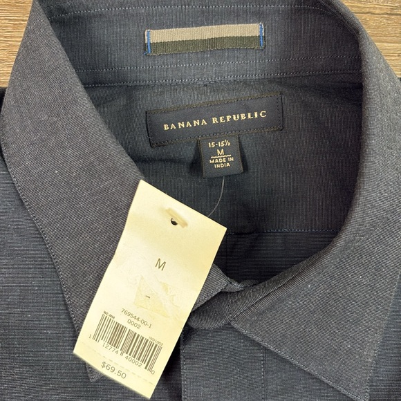 NWT Banana Republic Men’s Long Sleeve Button Down Shirt Size Medium - Picture 5 of 9